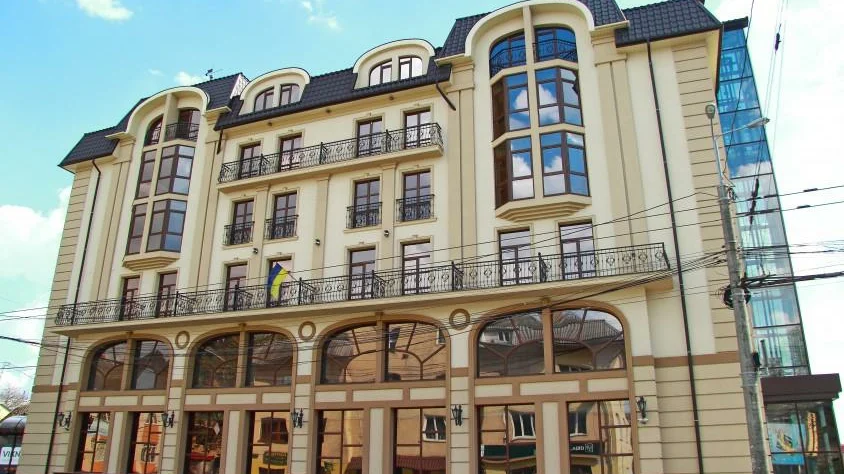 Avalon Palace