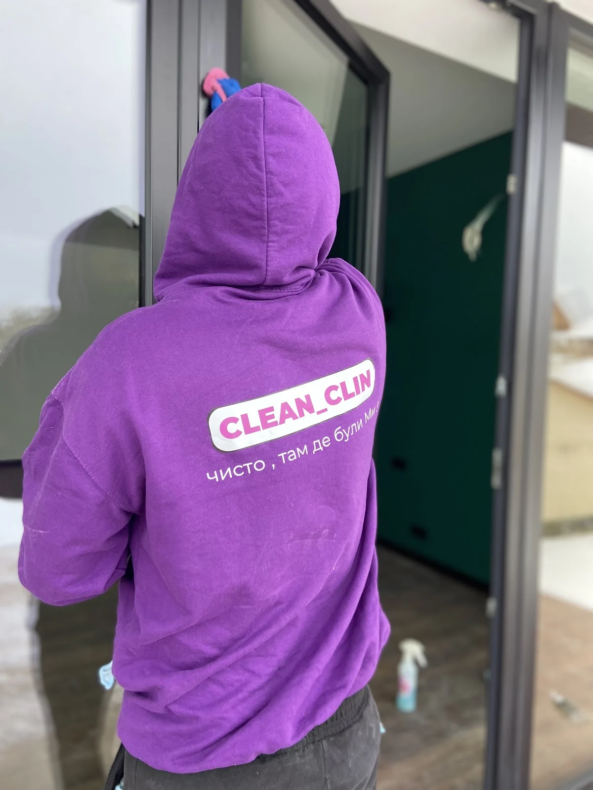 CLEAN CLIN: Клінінгова компанія
