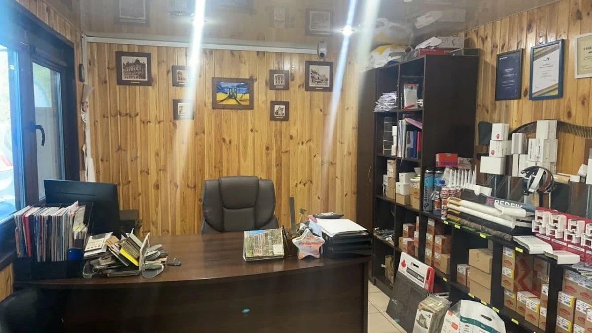 Віконда (вікна, двері, розсувні системи)