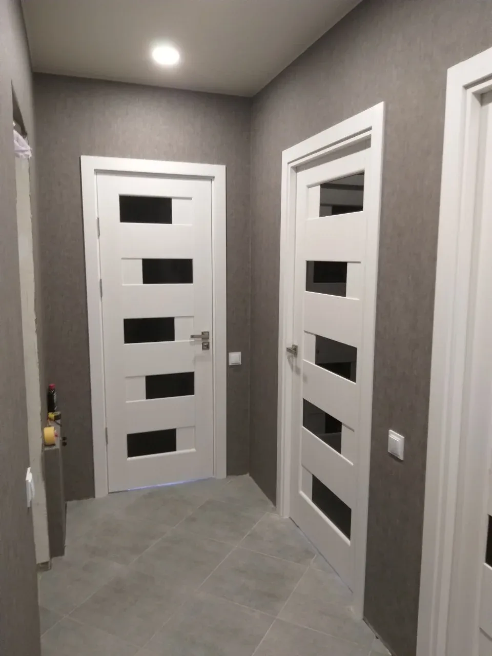 Склад - магазин дверей та меблів Комфорт Line - 2