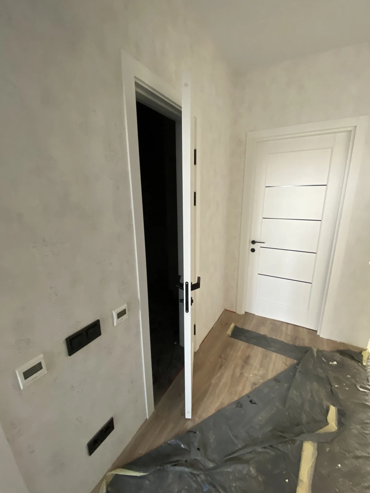 Door i More