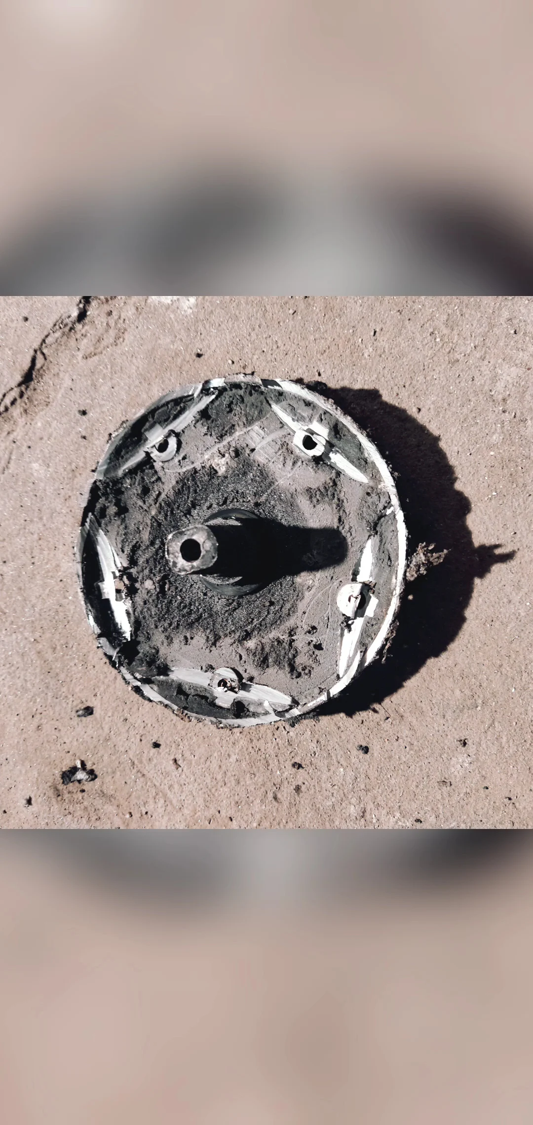 SERVICE + - 4