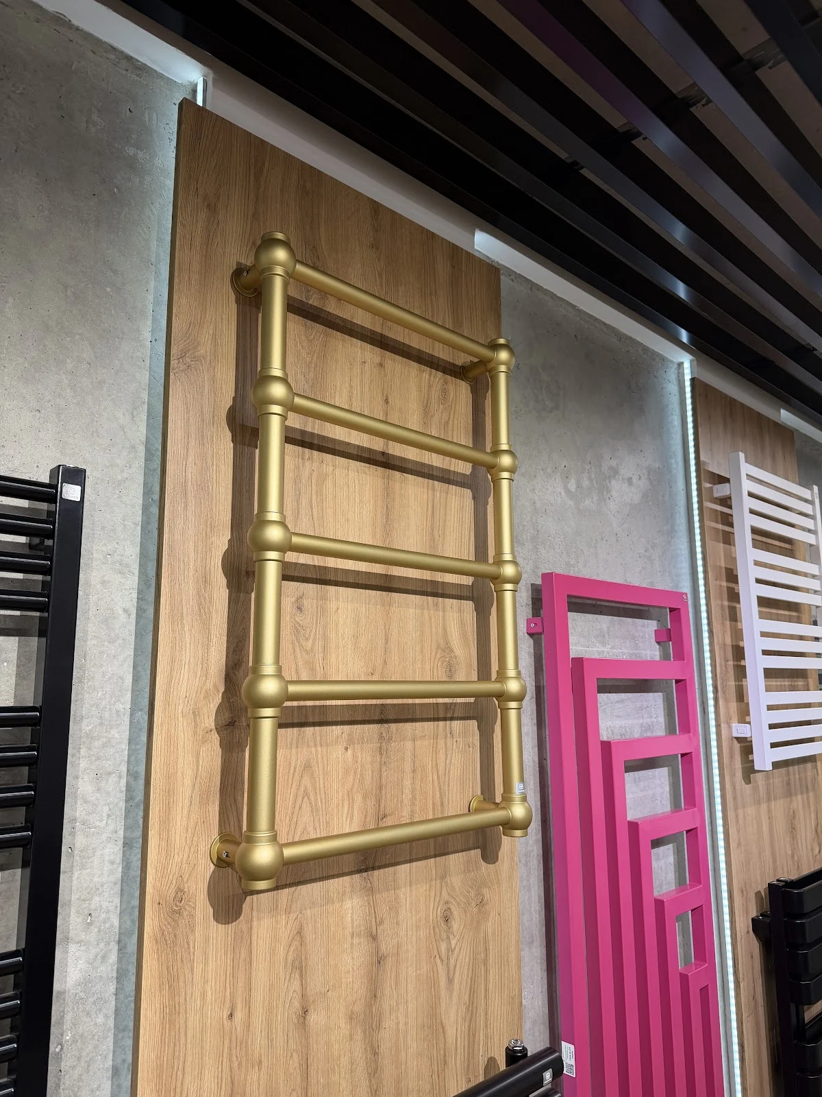 Style Radiators - дизайн радіатори и сушарки рушників